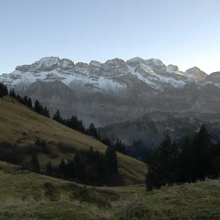 Chalet Portes Du Soleil Chalé *